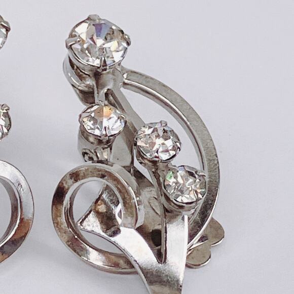 VTG 1950s Mid Century Silver Tone Rhinestone Clip On Earrings - Picture 8 of 12